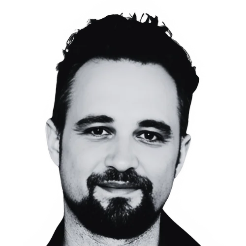 testimonial headshot